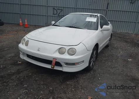 1998 Acura Integra Gs-R from USA, damaged, VIN JH4DC2389WS000869